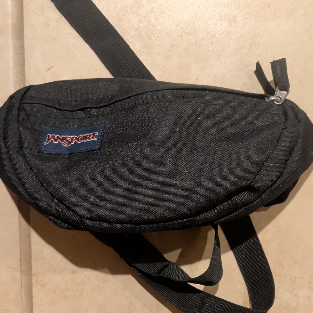 "Like New" JanSport Classic Black Belt Bag
